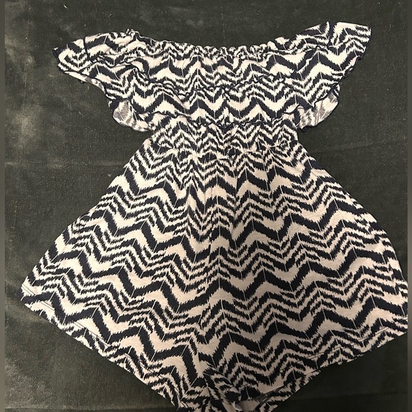 Patterned jumpsuit - Picture 2 of 4